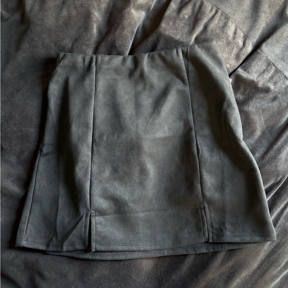 Chic Black Pencil Skirt for Women